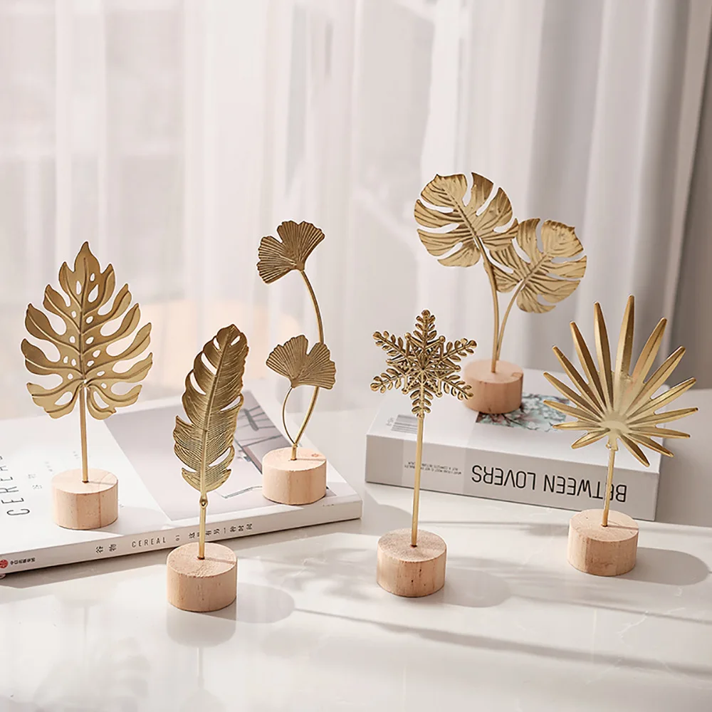Newton Cradle Large - 1pcs Golden Ginkgo Leaf Feather Metal