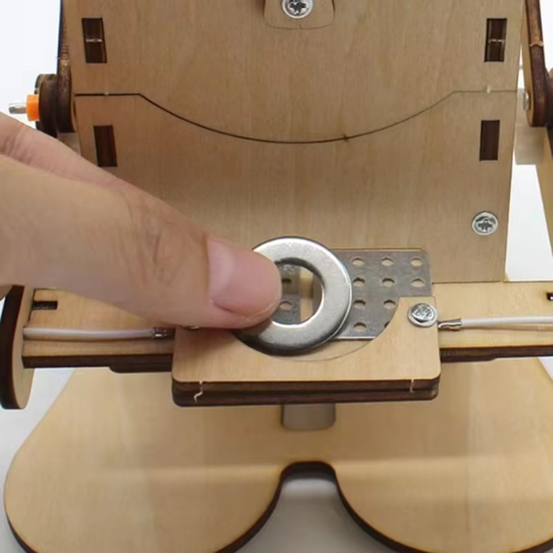 Coin Swallowing Eating Robot M - Science Robot avaliação e preço