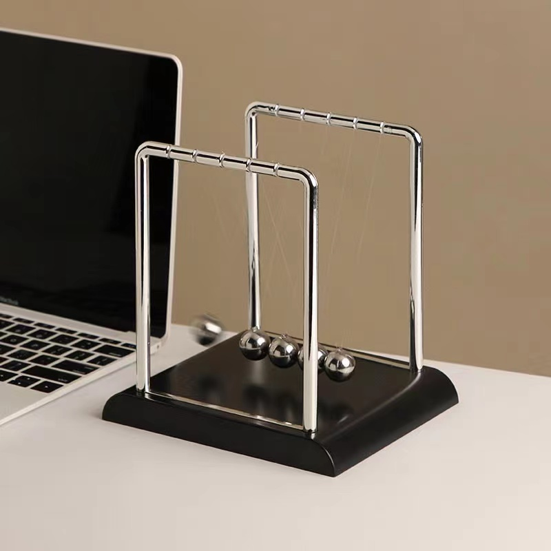 Newton Pendulum Balance Balls: - Newton Cradle Large avaliação e preço